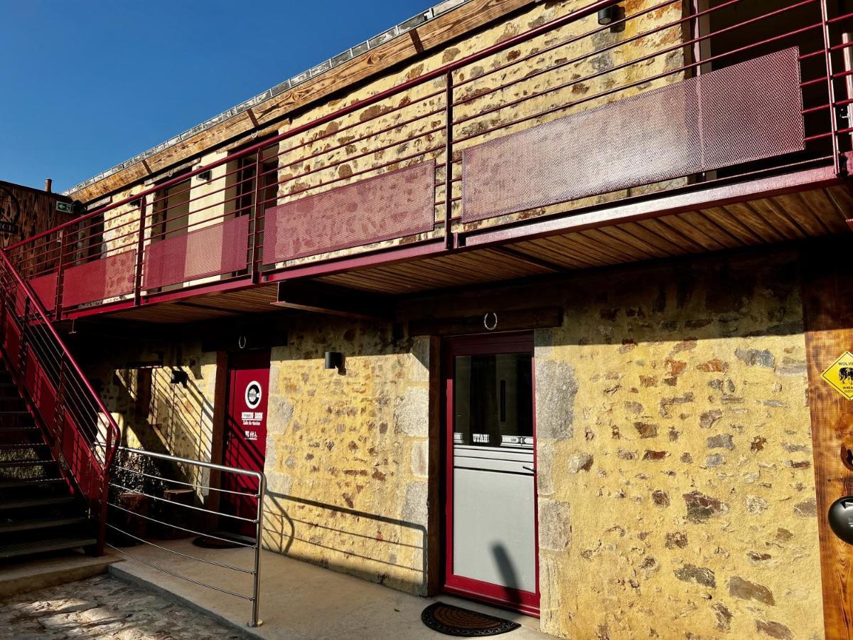 Hotel Le Ranch Brûlon エクステリア 写真